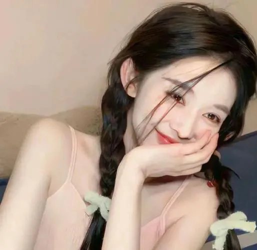 10号舱里的女人